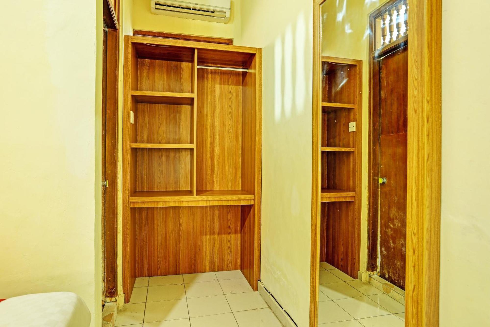 Oyo Collection O 91125 Puri Dewa Bharata Hotel Jimbaran Exterior foto