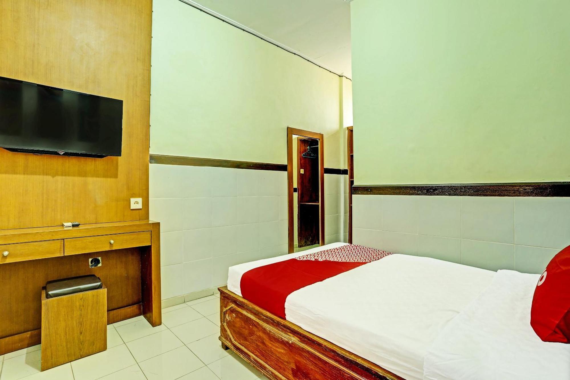 Oyo Collection O 91125 Puri Dewa Bharata Hotel Jimbaran Exterior foto